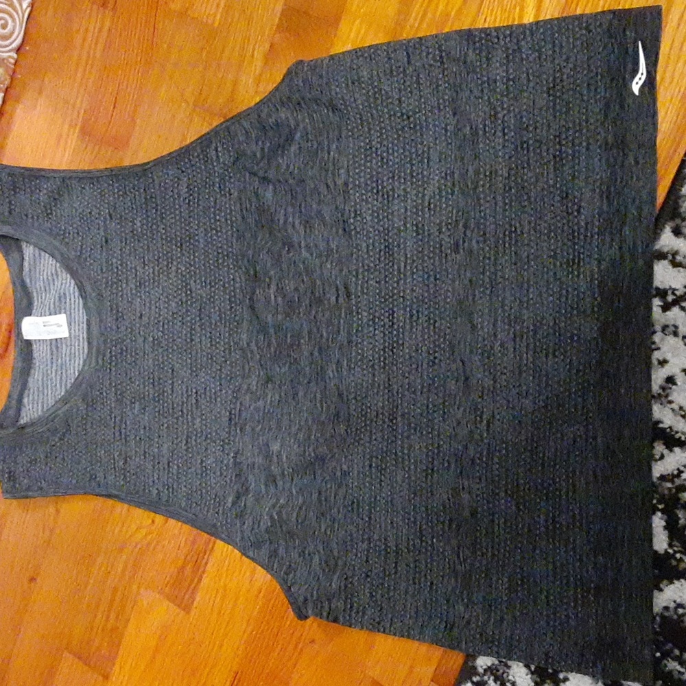 Saucony Womens Grey tank top size Large